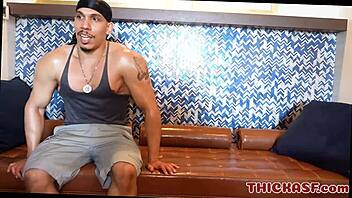 新18+金发Scarlet Red POV探索兴趣