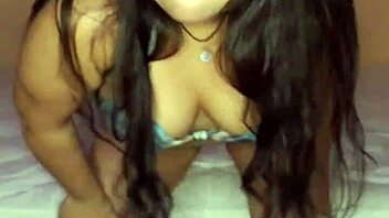 gostosa dançando até ficar nua e gozar! parte 2