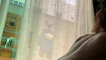 Colombian Wife In Lingerie Sucks Small Waist