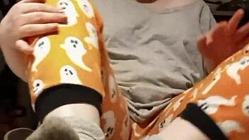 I love smelly dirty feet videos