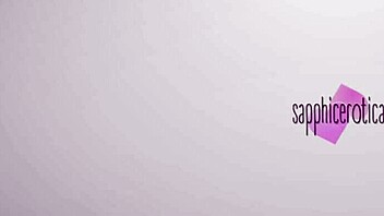 Sensual lesbian scene with Iris and Suzie?