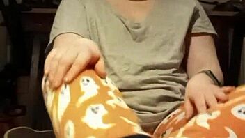 I love smelly dirty feet videos