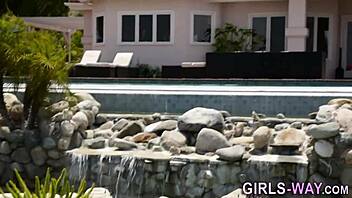 lesbos splashing and scissoring in the bath 😍