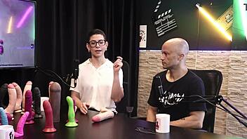 check out upper toys sheer red with eilani quina and victor luciano! 😏