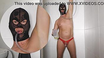 i drink pee from this kinky dutch man peeing on me