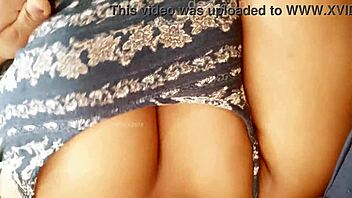 indian college teacher flaunts big tits 😍