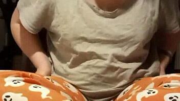 I love smelly dirty feet videos