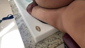 Twerking On Young Dick In Bathtub?