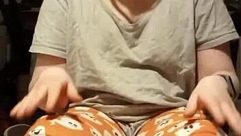 I love smelly dirty feet videos