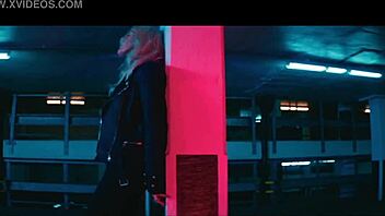 Interracial Lesbian Duo Scissoring and Tribbing with Machine in Wild Fuck