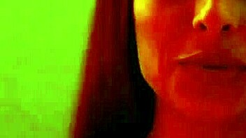 Redhead amateur smokes a cigarette before banging a guy with a monster cock. Real homemade action unfolds.