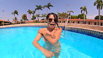 morena craves grass sex with mr matusalem