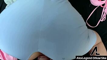 Alix Lynx creampied by Alex Legend in leggings