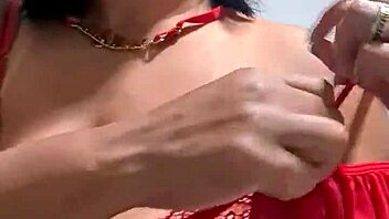 Guided jerk with brazilian giant ass brunette