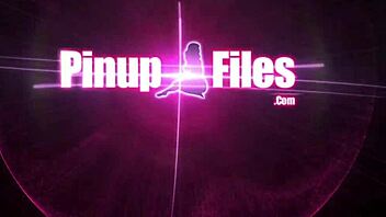 Blonde Melissa Debling Shows Off Her Big Tits in Pinupfiles.