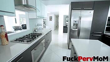 Makayla Cox caught stepson sneakin’ around, now ridin’ cowgirl hard!