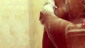 What an exciting gay show with hot guys performing!