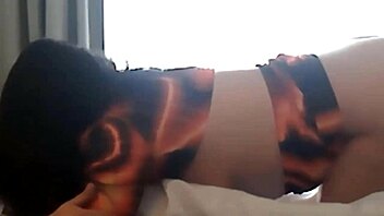 como coge la morena in steamy action