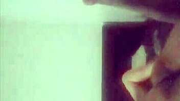 Eating her until she cums