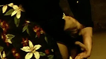 bruna's legs in spandex mark the outline of her calcinha 😍