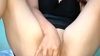 Sexy Girl Squirts Multiple Orgasms