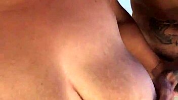 Tipper Encantado Con Mi Mujer Me Complace Sin Saber