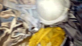 Ao Dai Girl Gets Anal Assfucking!