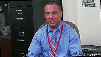 Earn That Bonus in Gay Sex Movie?