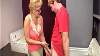 Laundry Room Turns Into Wild Swingers Group Blow Job Scene