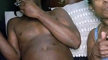 Southern ebony ass licking and deep throat