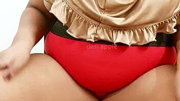 Delhi chubby girl enjoys her day in the city