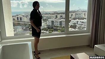  venezuelan wife busted by husband while getting pounded during house visit, oops