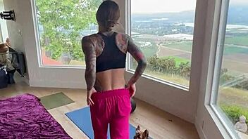 felicity feline naked morning yoga stretches