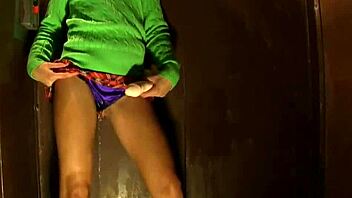 Weird Slut Pissed Over In Outdoor Public Blowjob And Golden Shower Fetish