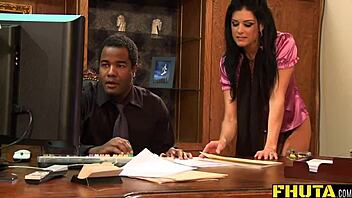 Brunette Milf India Summer Craves BBC for Intense Anal Play!