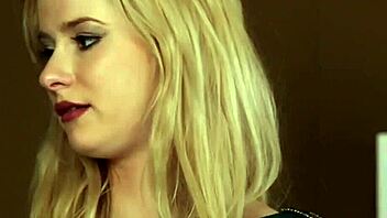 Spicy Bombshell Gulps Cum Shot on Face. Wow, What a Messy Finish! 😍