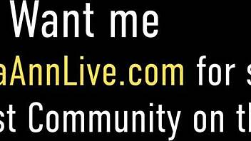 Busty Milfs Julia Ann And Jessica Jaymes Give Handjob And Deepthroat 😍