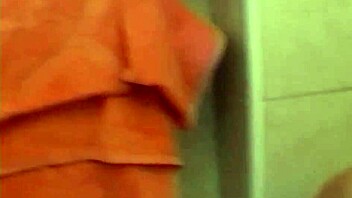 louis excited to fuck milf in bathtub