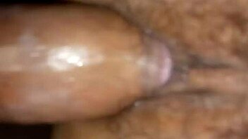 Mature Woman In Close-Up Homemade Video From 2018