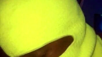 watch me suck my boyfriend's wet cock 😏