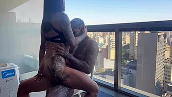 Cunhadinha surprises with thong visit on hotel balcony in fishnets