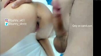 latina bunny babe heats up webcam with steamy solo vibes.