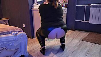 Sexy Milf Chubby In Ripped Leather Leggings Twerks And Teases