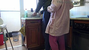 she was so horny she loves getting fucked doggystyle in the kitchen with her big ass bouncing