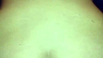 hey babe, wanna see how girlfriend gets creamy inside?