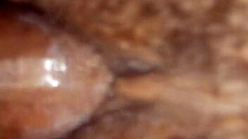 Mature Woman In Close-Up Homemade Video From 2018