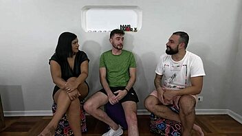 Fode cast - fizemos uma dp na nicoly mattos e gozamos dentro da sua bucetinha até espumar