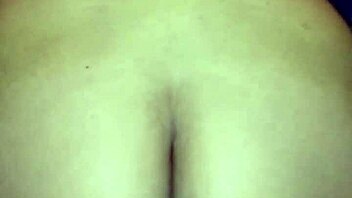 hey babe, wanna see how girlfriend gets creamy inside?