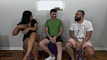 Fode cast - fizemos uma dp na nicoly mattos e gozamos dentro da sua bucetinha até espumar