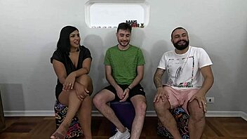 Fode cast - fizemos uma dp na nicoly mattos e gozamos dentro da sua bucetinha até espumar